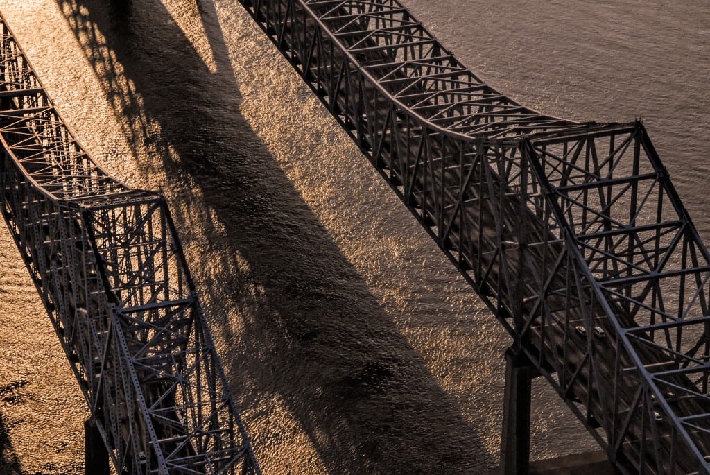 Stanwycks Photography, the Mississippi River Bridge from  Helicopter